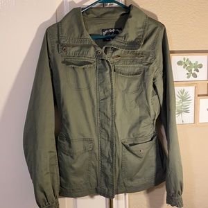 Army green stylish fall jacket!!